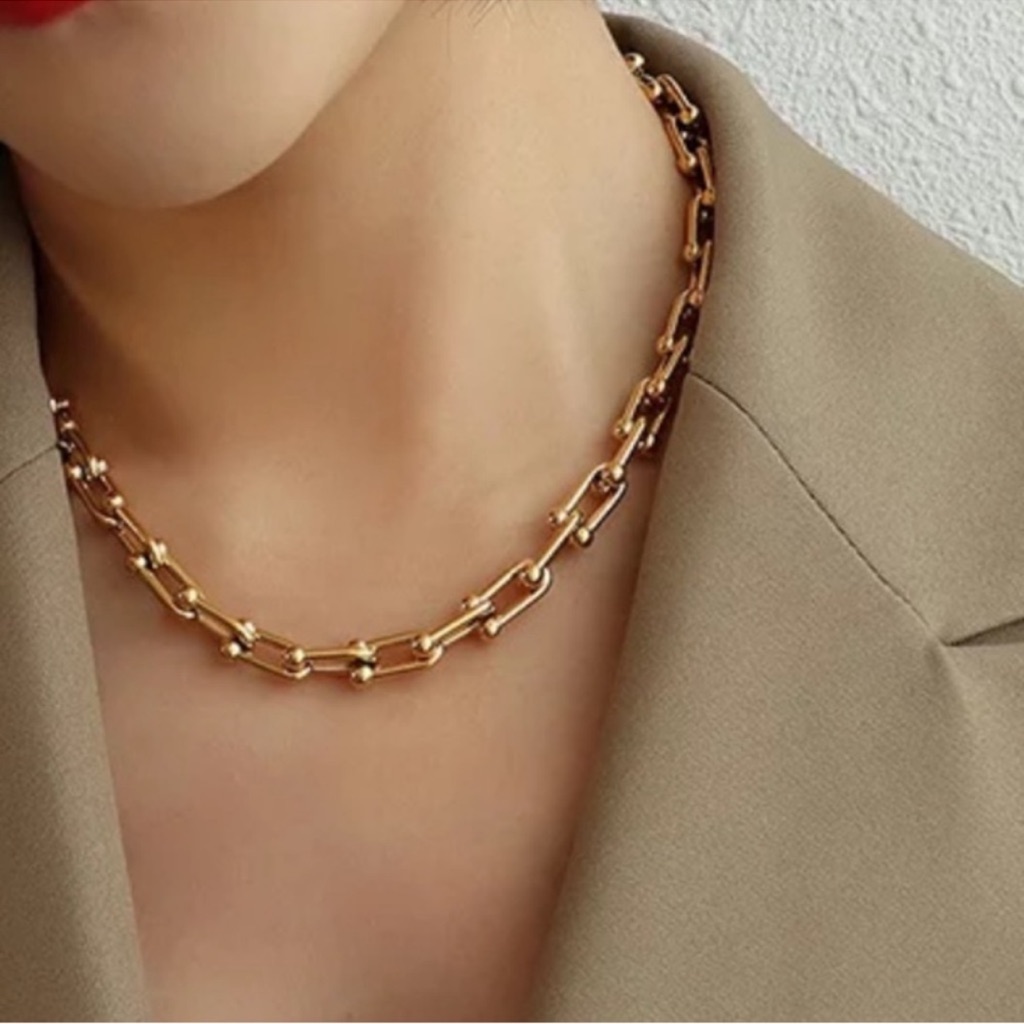 Heardwear Gold Link 18k Gold Plated Stainless Steel Necklace Heardwear Gold Link 18k Gold Plated Stainless Steel Necklace